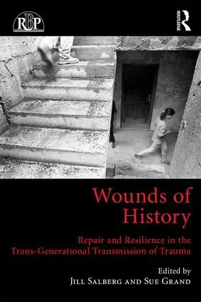 Köp nu Wounds of History | 1:a upplagan