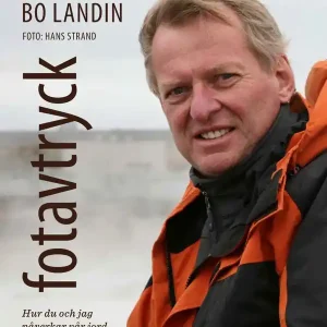 Rea Fotavtryck : längs stigar i tid och rum | 0:e upplagan